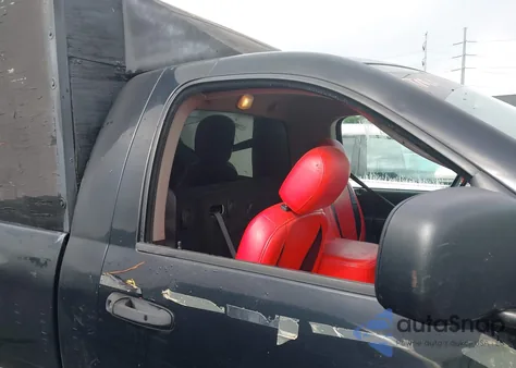 2003 Dodge Ram 1500 Slt/Laramie/St from USA, damaged, VIN 1D7HA16N23J623889